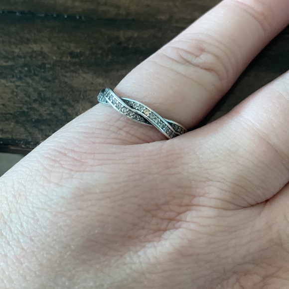 Pandora Twist of Fate Ring *retired* - Picture 4 of 5